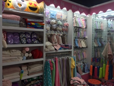 義烏市奧弗日用品廠 專注品質(zhì)，創(chuàng)新引領(lǐng)義烏日用百貨新潮流